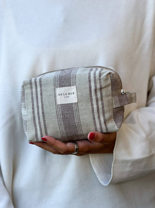Fred Medium Toiletry Bag